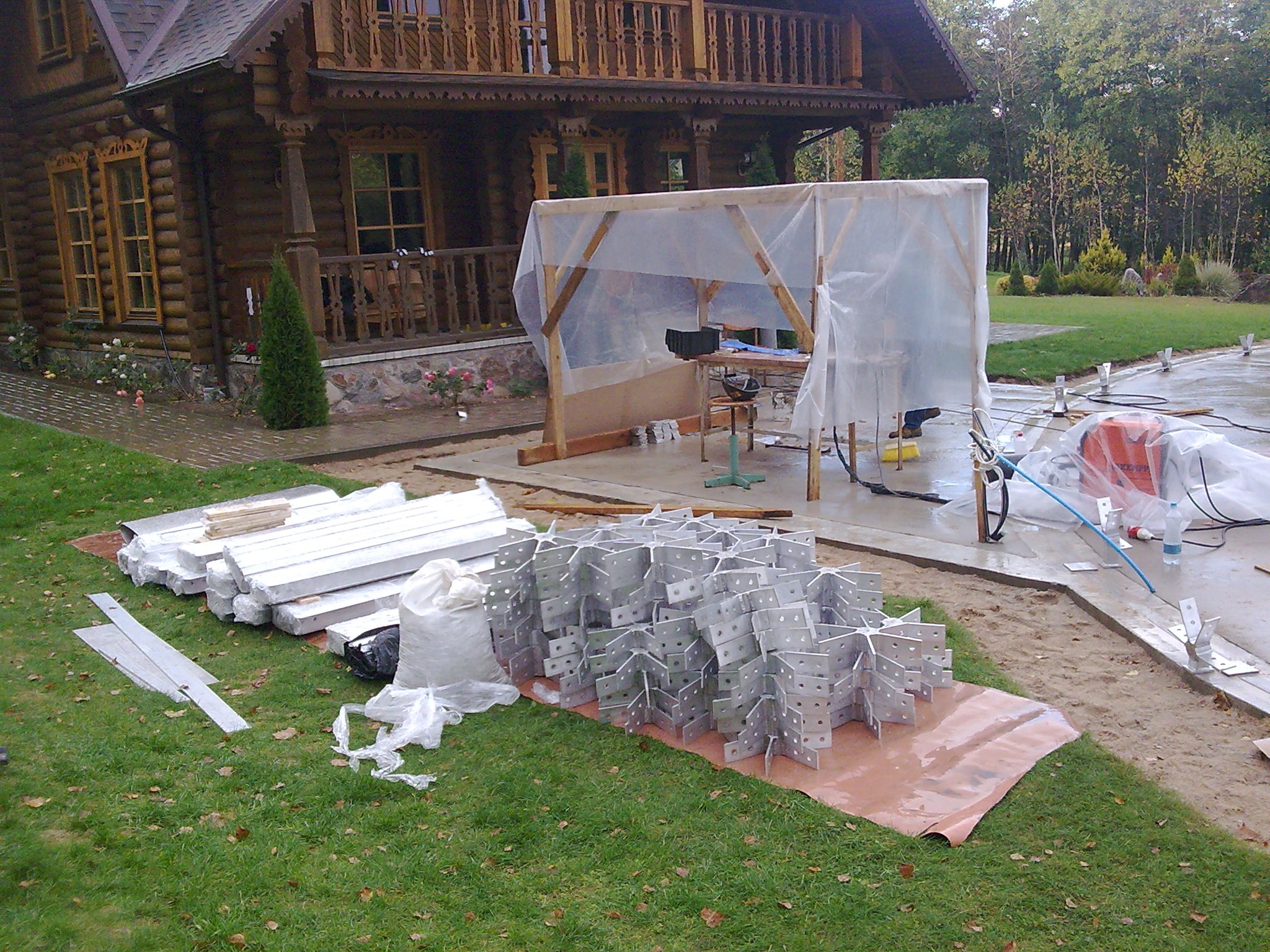 Geodesic dome prefabricated components and hub elements